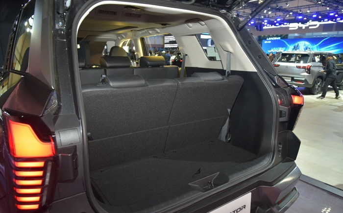 Mitsubishi Destinator - Ảnh 11