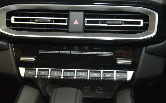 Mitsubishi Destinator - Ảnh 15