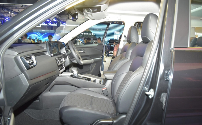 Mitsubishi Destinator - Ảnh 8