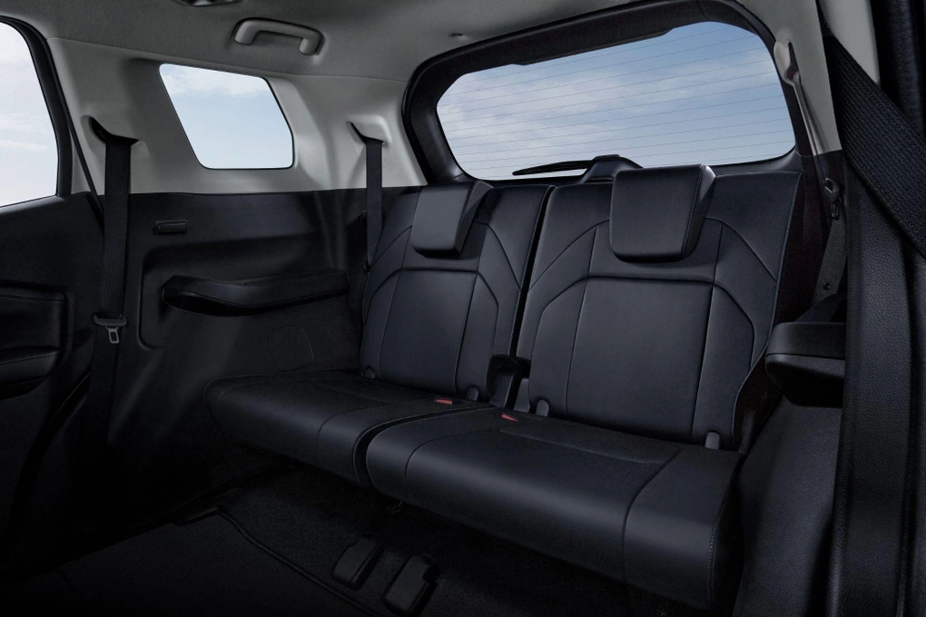 mitsubishi-destinator-ra-mat-se-ve-viet-nam-vao-cuoi-nam-nay-09