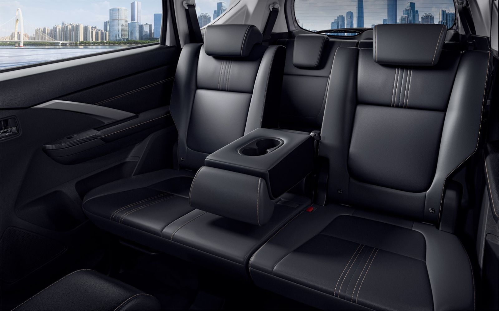 noi-that-xpander-2025-07